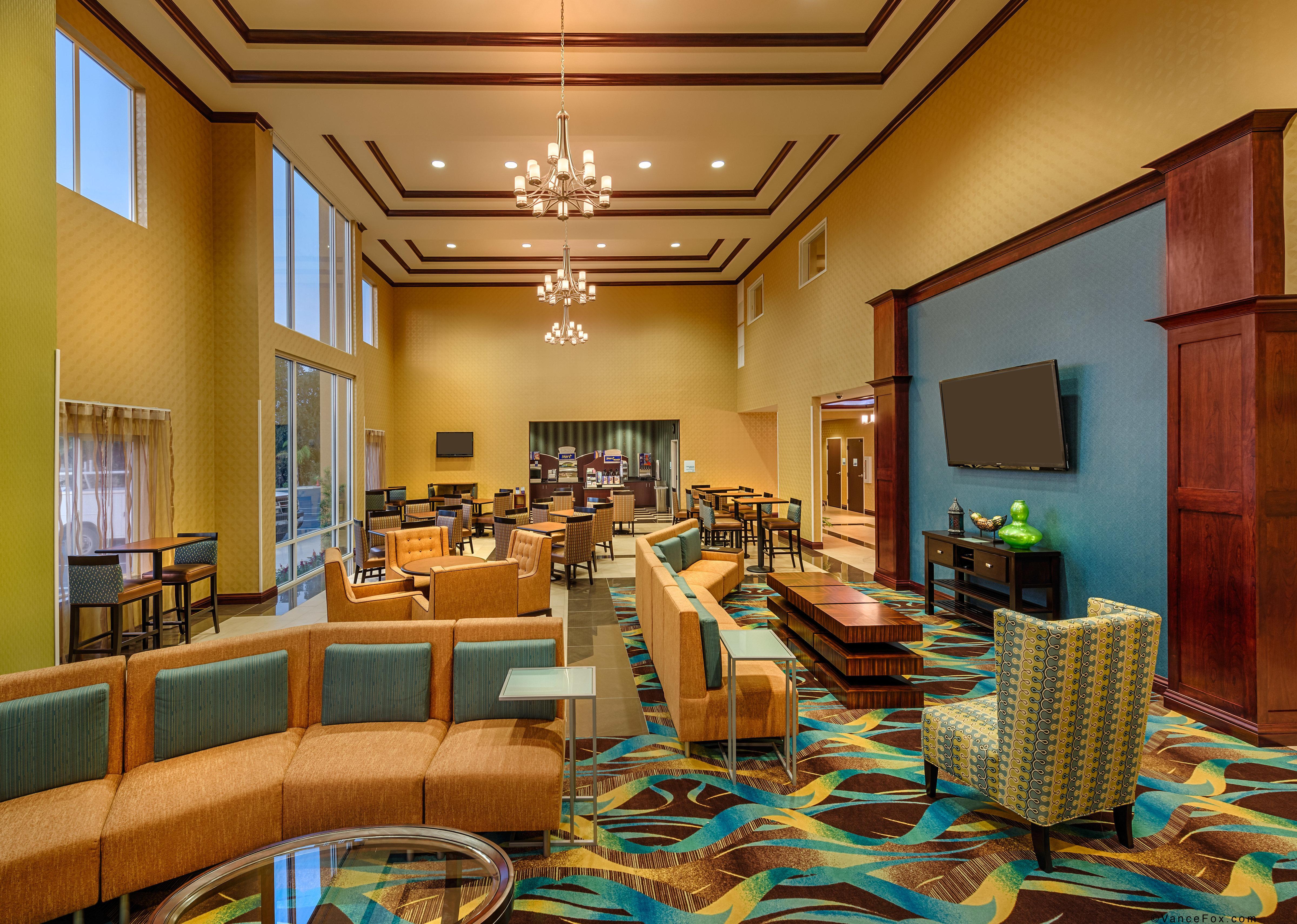 Hampton Inn & Suites Red Bluff Εξωτερικό φωτογραφία