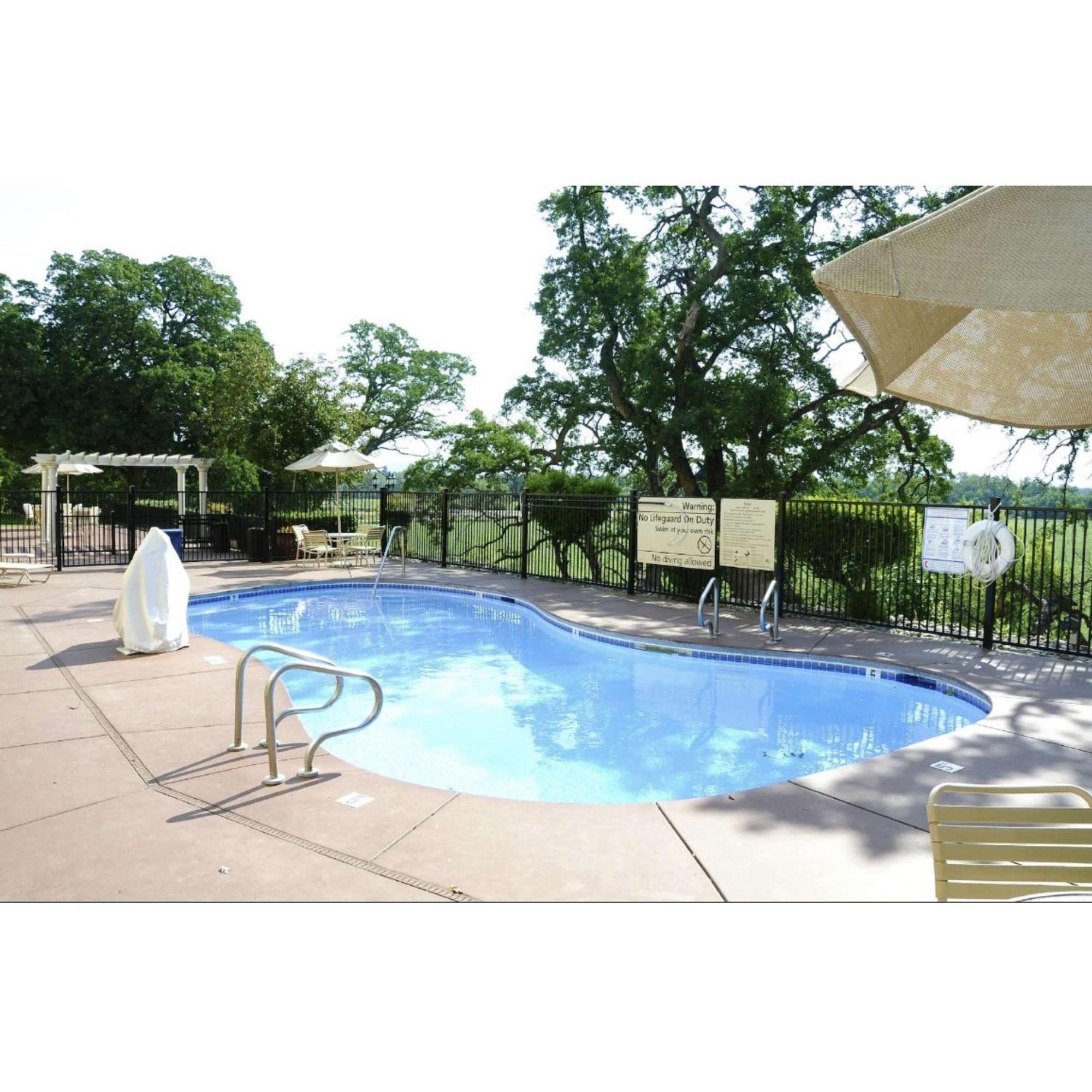 Hampton Inn & Suites Red Bluff Εξωτερικό φωτογραφία